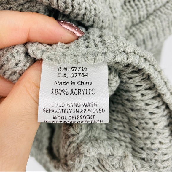 NEW Papillon Crochet Rounded Hem Cozy Knit Sweater Grey M - Picture 7 of 7